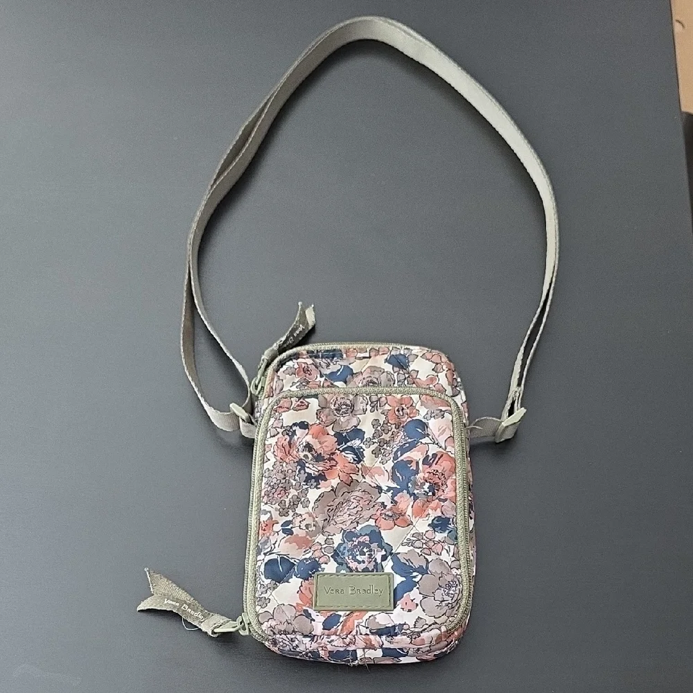Vera Bradley Ultralight RFID Petite Cellphone Crossbody 